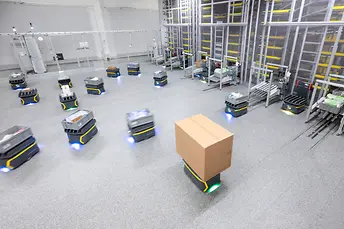 FastBots Solution raktári szállítórobotok
